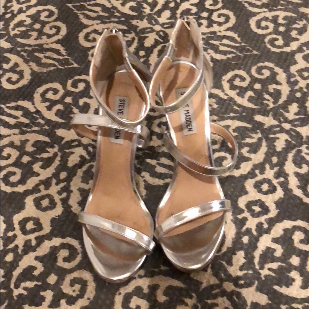 Steve Madden Silver Four inch heels